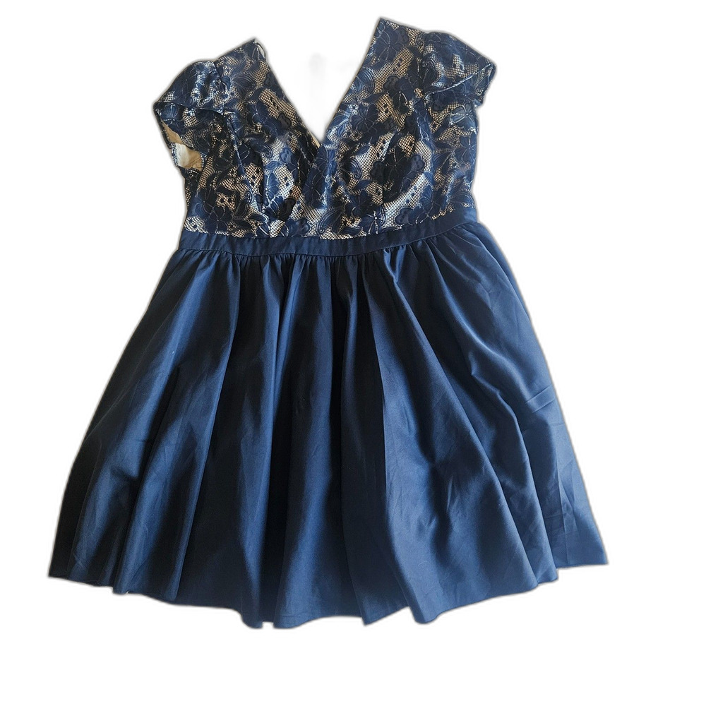 CLEARANCE - Chi Chi Bestie Plus SZ 20 Navy Lace Mini Full Skirt Coctail Dress